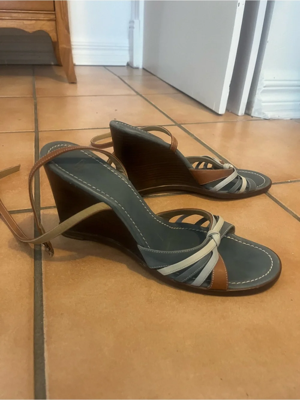 Vintage Coach Multistrap Wedge Sandals in Brown and Blue - Picture 2 of 4